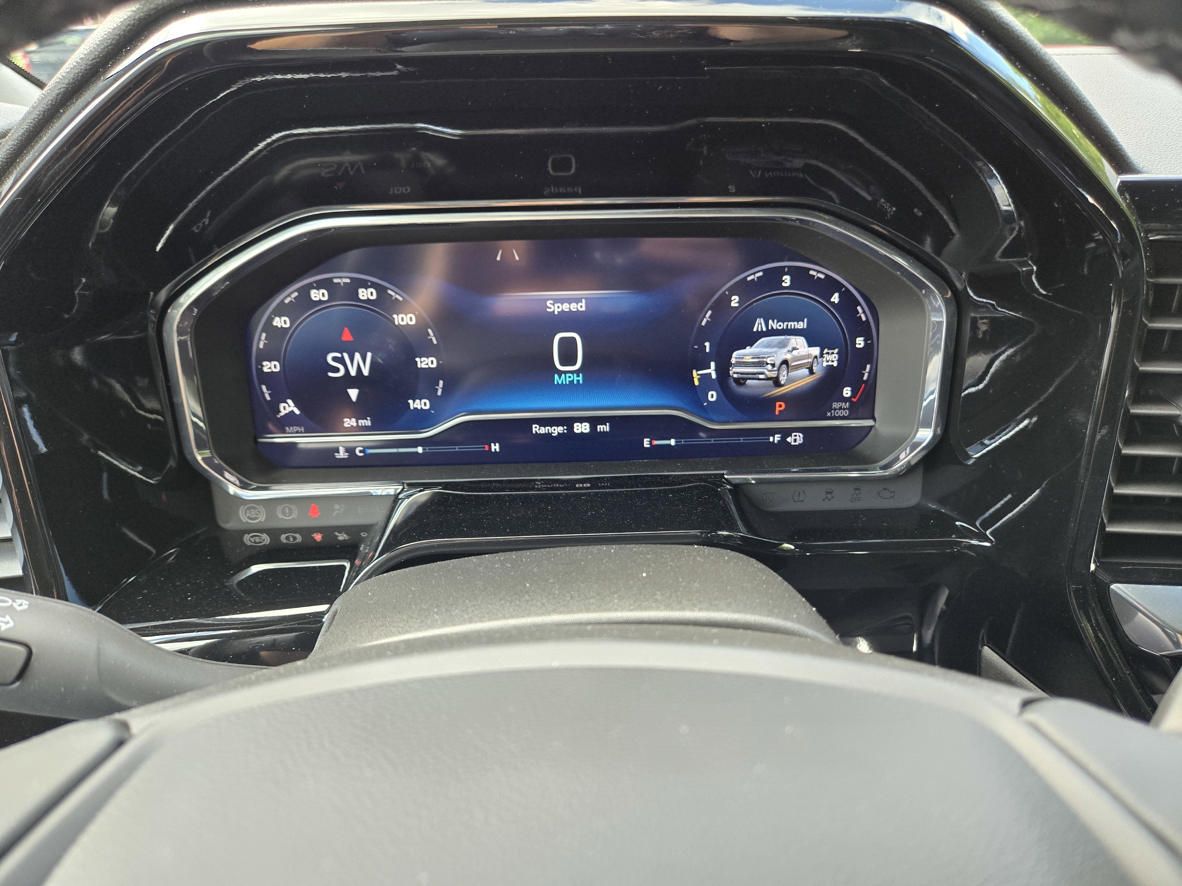 2025 Chevrolet Silverado 1500 LTZ