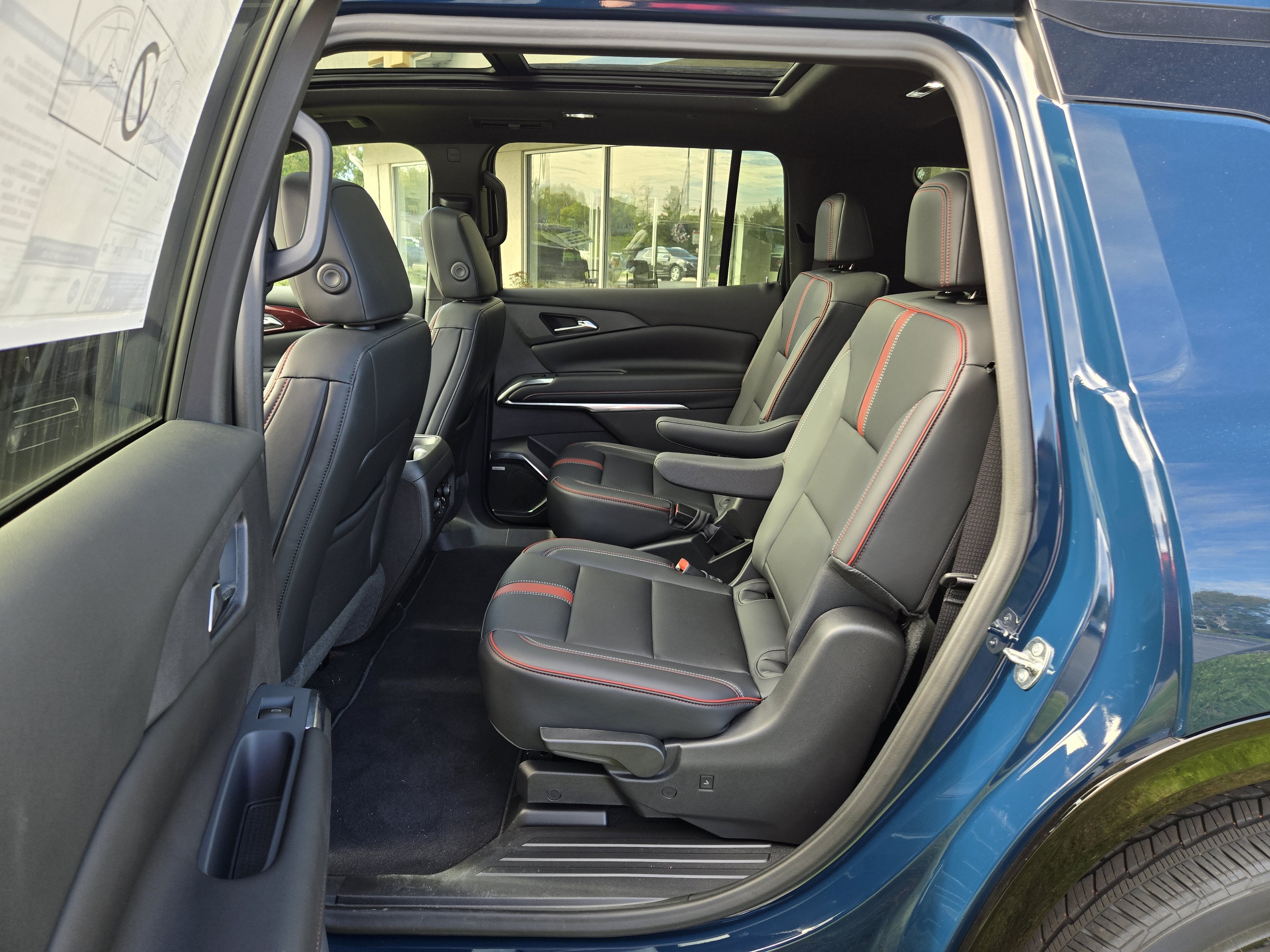 2027 Chevrolet Traverse RS