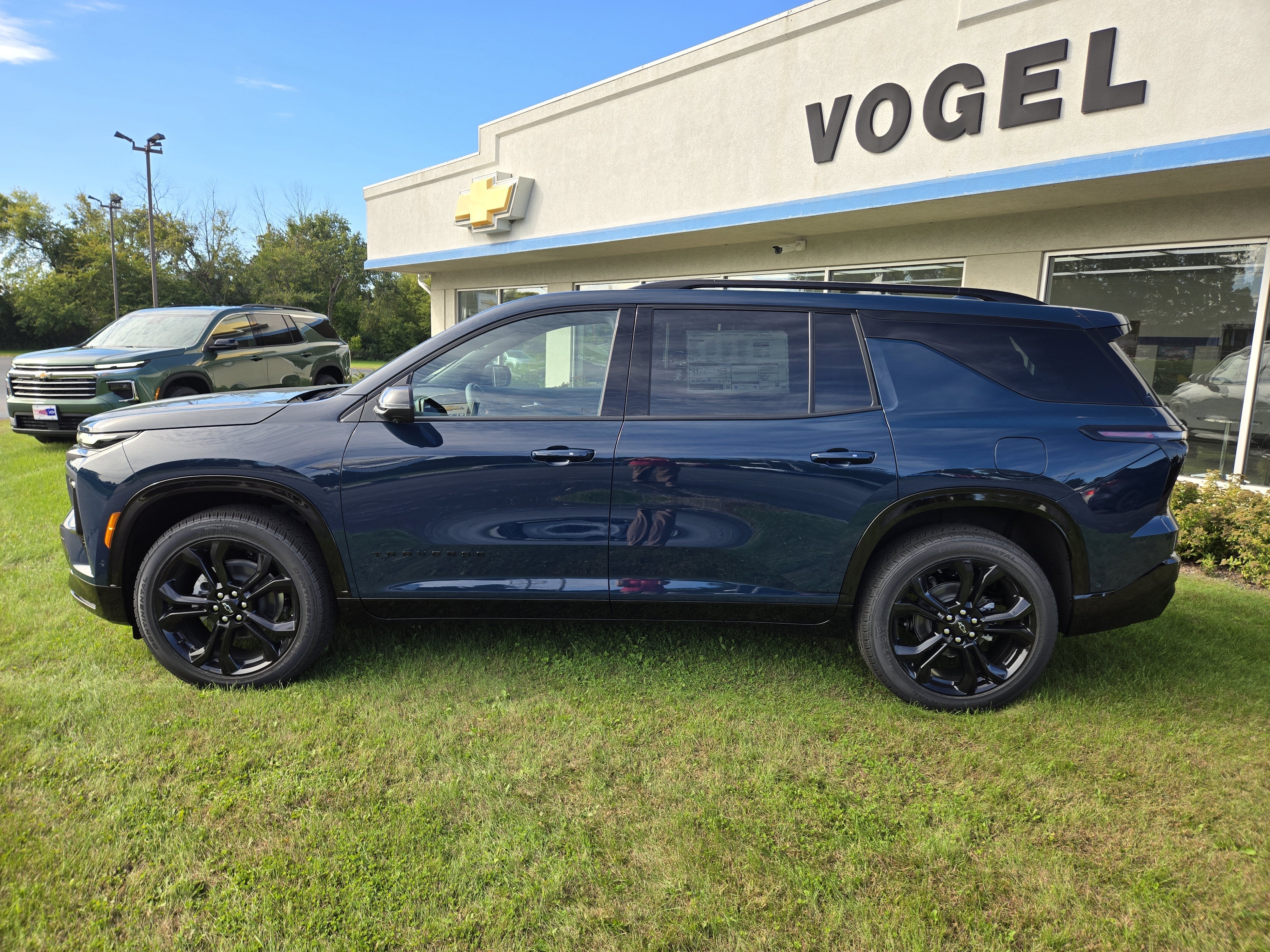 2027 Chevrolet Traverse RS