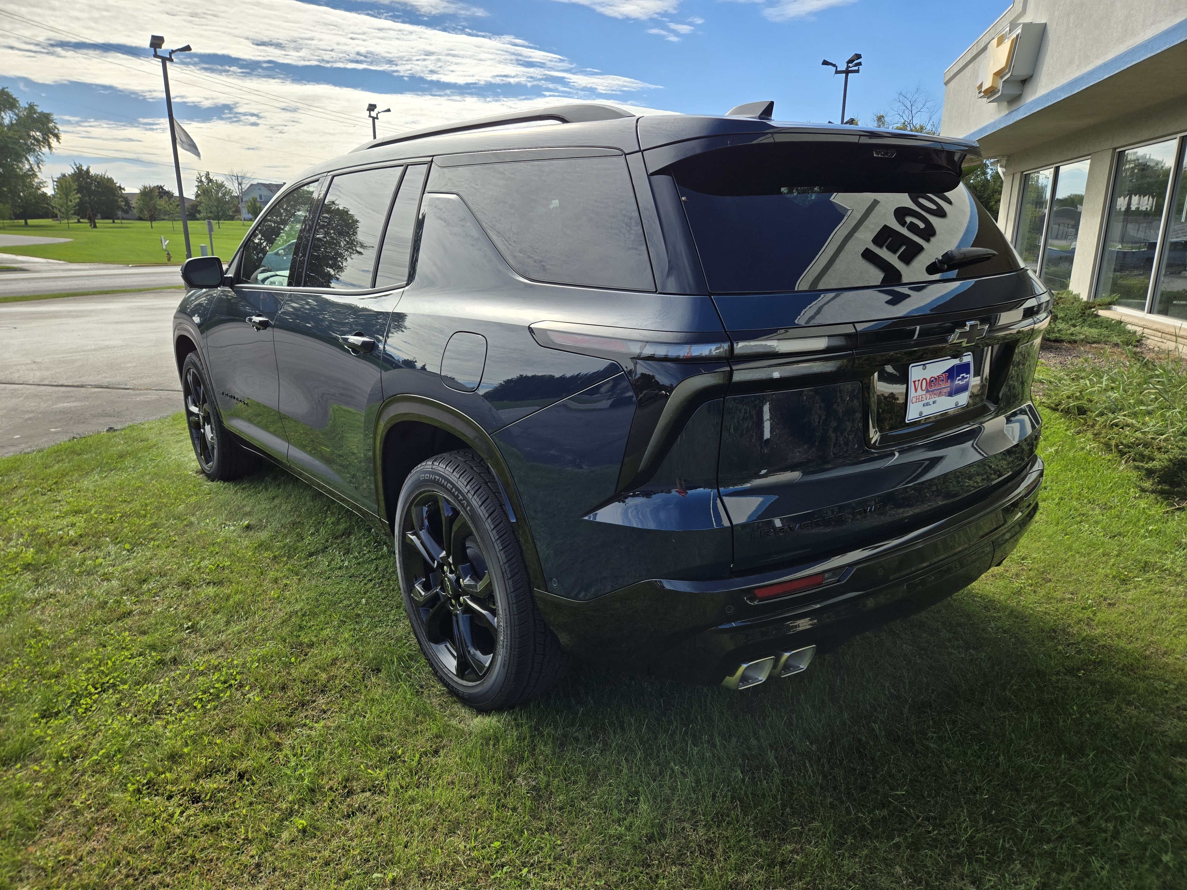 2027 Chevrolet Traverse RS