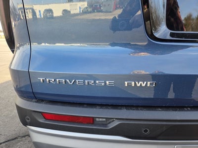 2025 Chevrolet Traverse AWD LT