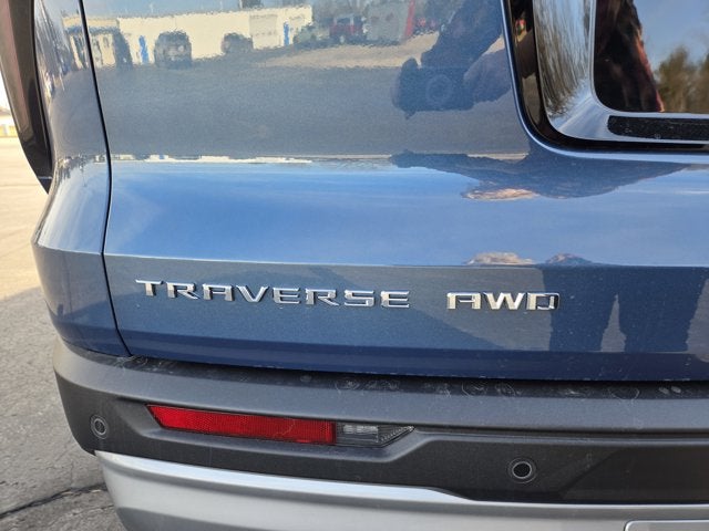 2025 Chevrolet Traverse AWD LT